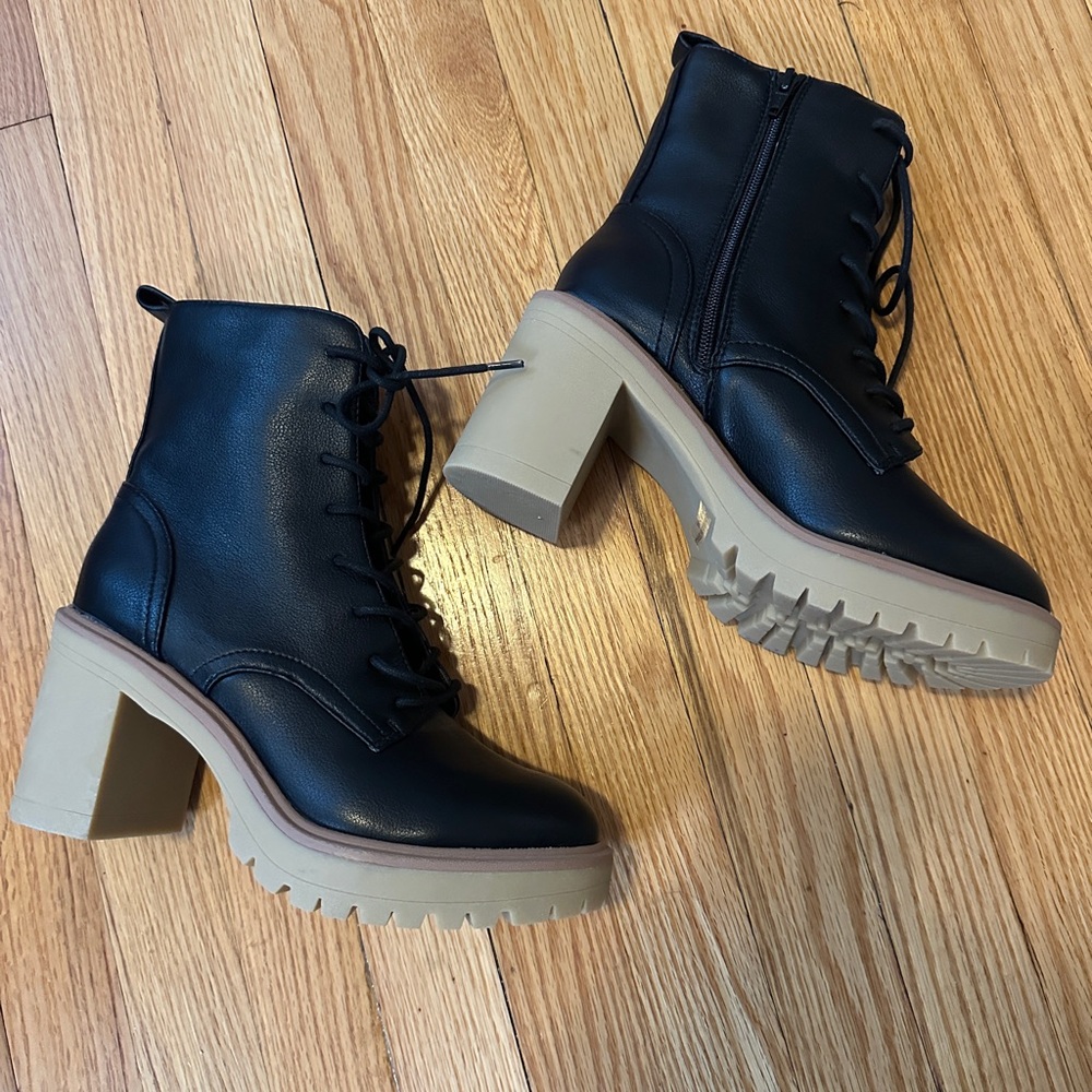 Dolce Vita Black Chunky Heel Boots